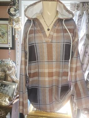 Plaid Hooded Pullover Top - Brown & Gray